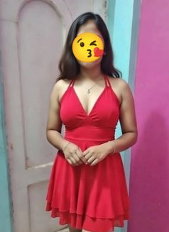 I Am Genuine Cam Show Meet (Independent) - puta in Hyderabad Photo 2 of 4