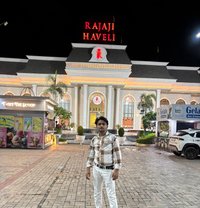 I Am Hunk - Male escort in New Delhi