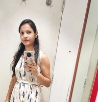 I am in independent girl Manvi sarma - escort in Navi Mumbai Photo 1 of 4