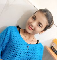 Im taniya - puta in New Delhi