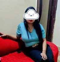 I Am Independent House Wife - puta in New Delhi