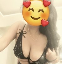 Im Jiya, Live Cam Show n Real Meet - escort in New Delhi