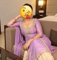 I Am Just 20 Years Hot Virgin - escort in New Delhi Photo 1 of 3