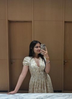 I Am Lavnayaa Independent Professional - escort in Mumbai Photo 7 of 11