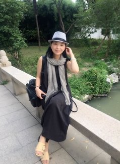 I Am Lily, Excellent in Massage - escort in Shanghai Photo 2 of 2