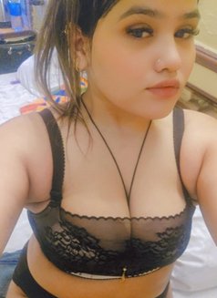 I Am Mariya Hand Case Model Genuine Call - escort agency in Hyderabad Photo 3 of 4