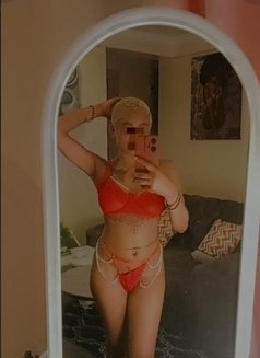 Maya queen of girl friends experience - escort in Pune Photo 2 of 2