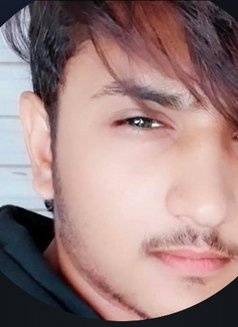 I Am Memon - Male escort in Mumbai Photo 1 of 5