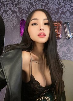 I Am New - escort in Ahmedabad Photo 3 of 4