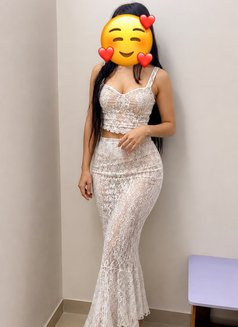 i am north east girl ❤ independent 🧿 - puta in New Delhi Photo 17 of 20