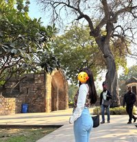 I Am tanisha North East Girl Independent - escort in New Delhi Photo 1 of 9
