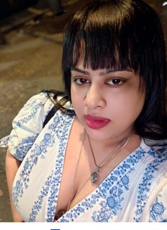 🥂I AM PAYAL CAM🦋& MEET AVAILABLE🥂 - puta in Hyderabad Photo 3 of 3