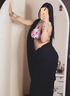 I Am Pooja Cam Session and Real Session - dominatrix in Kolkata Photo 4 of 6