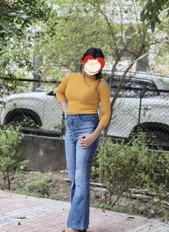 I Am Pooja, Independent Girl Shot/night - puta in Gurgaon Photo 3 of 4