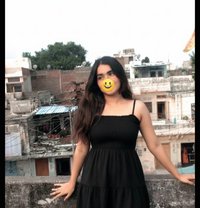 I AM PRIYA HAND TO HAND CASH PAYMENT - escort in Hyderabad Photo 2 of 2