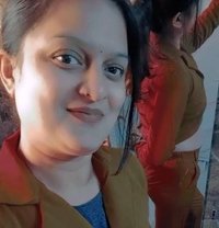I Am Priya Indepedent Escort Girl - puta in Gurgaon