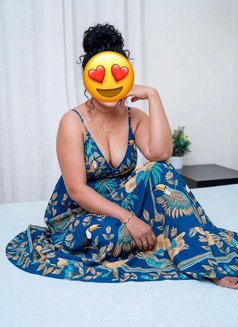 I Am Riya – Independent - escort in Umm al-Qaiwain Photo 8 of 13