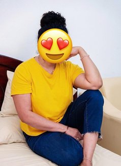 I Am Riya – Independent - escort in Umm al-Qaiwain Photo 9 of 13