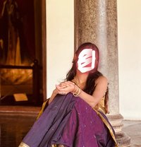 I am single🥀independent new girl - masseuse in Chennai Photo 2 of 5