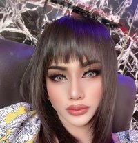 I Am Sky - Transsexual escort in Abu Dhabi