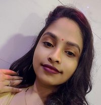 I am Telugu (cam & meet) - puta in Hyderabad