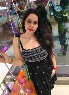 I Am Venilla With White Milky Boobs And - Transsexual escort in Chennai Photo 2 of 7