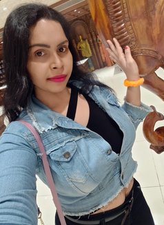 I Am Venilla With White Milky Boobs And - Acompañantes transexual in Chennai Photo 7 of 9