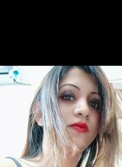 I AM VERY SEXY AND HOT 1 TIME MEET ME PL - Acompañantes transexual in Kolkata Photo 23 of 29