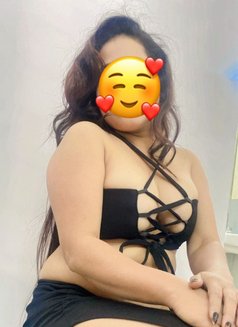 I Am Zarin 🥂I Am Independent - escort in New Delhi Photo 6 of 9