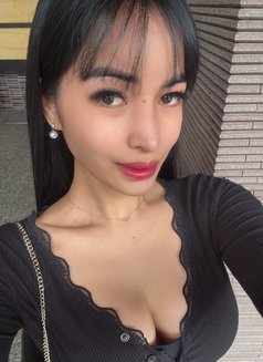 I can be the Drug you cant Resist! - puta in Tokyo Photo 28 of 30