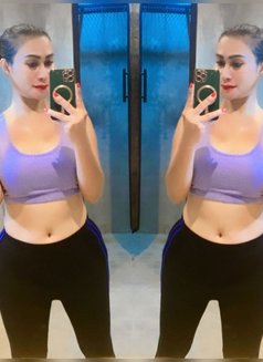 I Love Play Wi Th Romance Ser Vice - Transsexual escort in Bali Photo 13 of 14