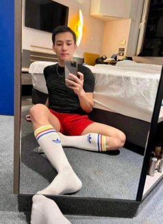 I'm a Gay Man Named Toto - Male escort in Muscat Photo 1 of 9