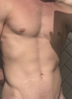 I'm aadi professional male escort - Acompañantes masculino in New Delhi Photo 4 of 4