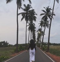I M Anjali Vistitor in Goa - puta in Candolim, Goa