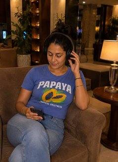 I M Arushi Available in Delhi Only - escort in New Delhi Photo 2 of 5