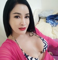 Im Available for You - Intérprete transexual de adultos in Muscat