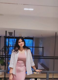 I'm Available Meet & Cam - puta in Bangalore Photo 4 of 5