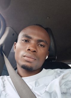 Scrolling out of boredom? Stop - Male escort in Accra Photo 3 of 5