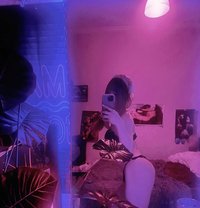 I’m Both good Masage body to body - Male escort in Dubai Photo 13 of 13