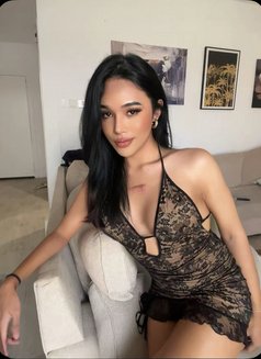 Opal both - Transsexual escort in Jeddah Photo 6 of 18