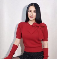 I’m both sweet bottom - Transsexual escort in Abu Dhabi