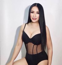 I’m both sweet bottom - Transsexual escort in Abu Dhabi