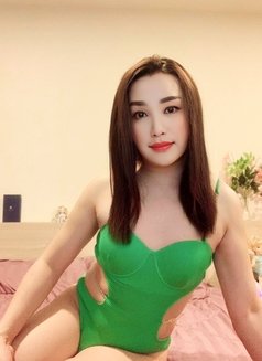 I’m both sweet bottom - Transsexual escort in Pattaya Photo 4 of 7