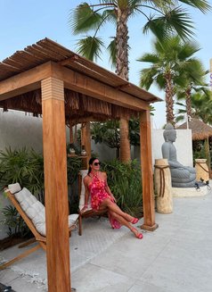 I'm comeback independent - escort in Dubai Photo 14 of 15