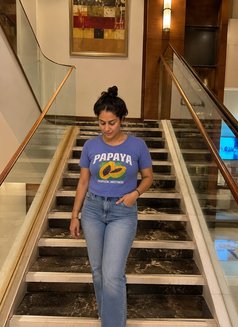 I M Diksha Bajaj Now in Delhi - escort in New Delhi Photo 3 of 3