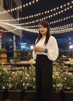 Independent 🥂 (Real Meet & Cam show)🥀 - escort in Hyderabad Photo 4 of 6