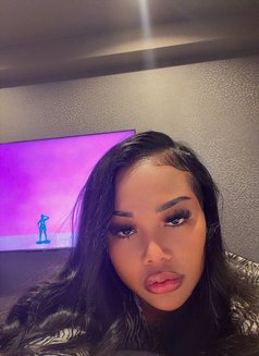 Kimmie in chatan - escort in Okinawa Island Photo 7 of 8