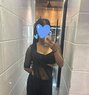 IM INDEPENDENT ONLY OUTCALL SERVICE - puta in Mumbai Photo 2 of 4