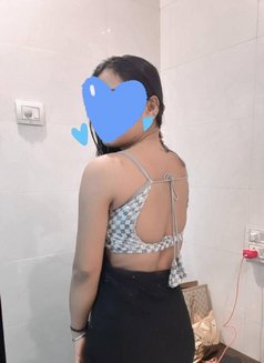 RIYA HOTEL OUTCALL SERVICE - escort in Chennai Photo 5 of 6