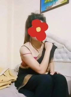 I'm Kritik, Cute College Going Alone Girl - escort in Gurgaon Photo 1 of 7